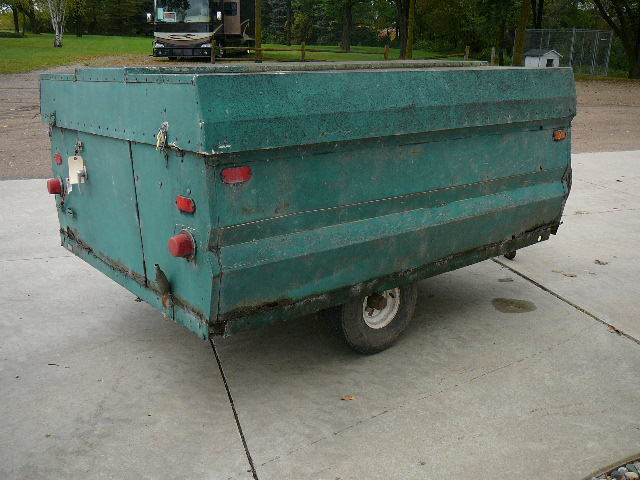 Utility Trailer with Cover