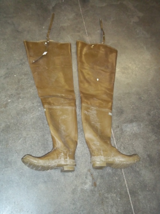 Size 8 Hip Boots