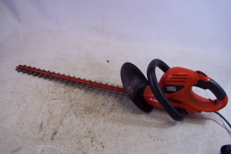 24 hedge trimmers
