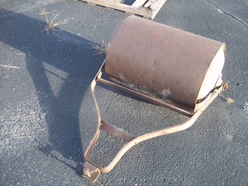 24 Lawn Roller