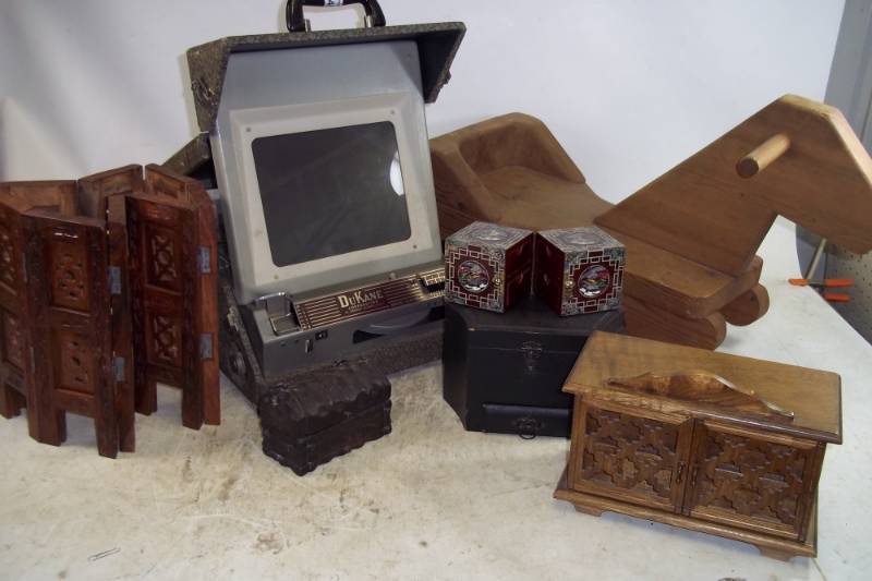 Vintage Jewelry boxed, rocking horse, Ducane Projector
