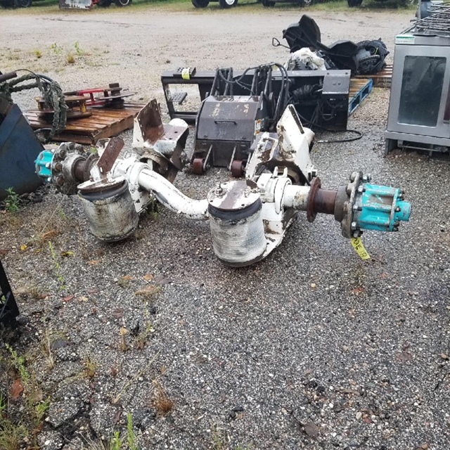 lot 24 image: Heavy Duty Truck Air LiftAir Ride Axle