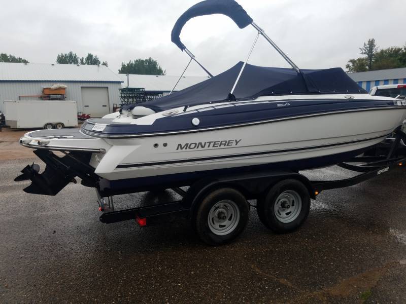 2016 Monterey 204FS  w trailer