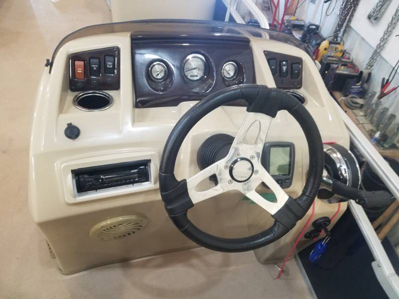 2014 Bennington 24SLX