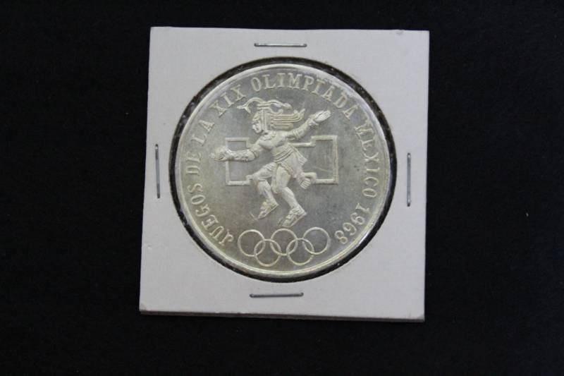 lot 39 image: 1968 25 Pesos Mexico Olympic Games XIX Coin