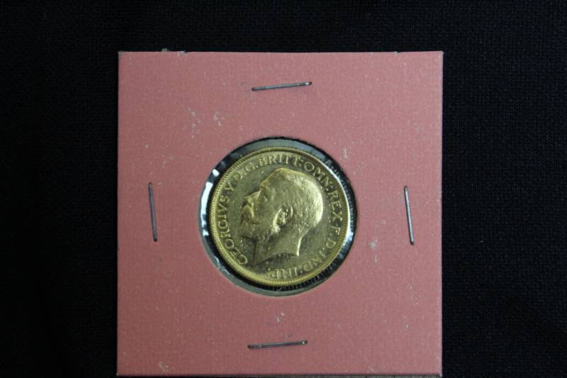 lot 55 image: 1912 INDIA GOLD SOVEREIGN GEORGE V