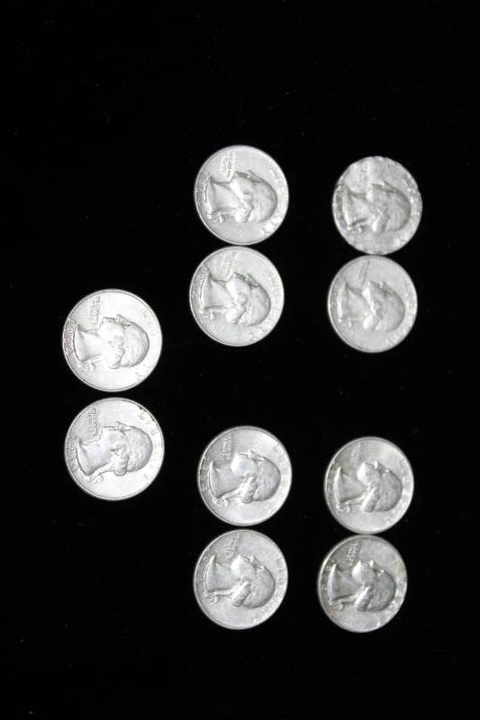 lot 130 image: Lot of (10)   1964 D WASHINGTON 90% SILVER QUARTERS .