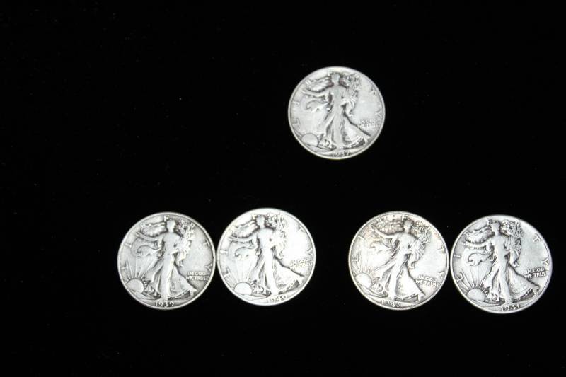 lot 118 image: Lot of (5) Walking Liberty Half Dollars