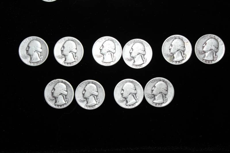 lot 134 image: Lot of (10)  PRE 1964 WASHINGTON 90% SILVER QUARTERS .