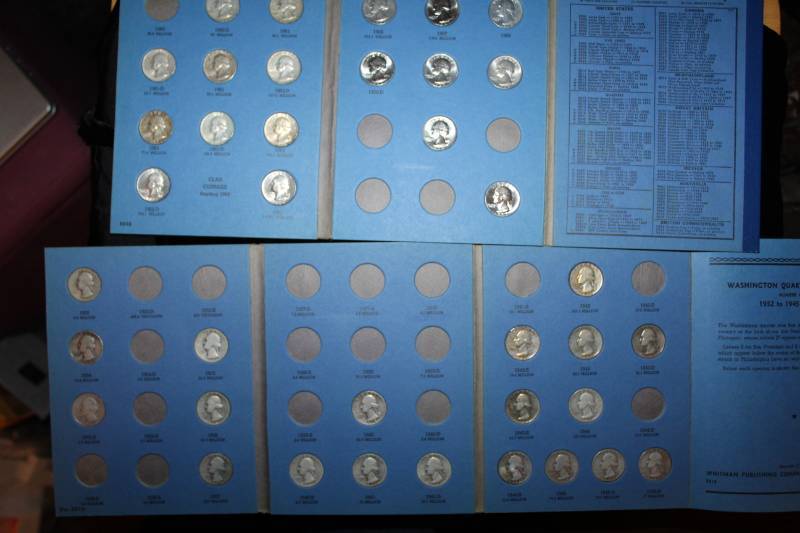lot 178 image: Lot of (2) Washington Quarter Blue Collection Albums 1932 to 1970