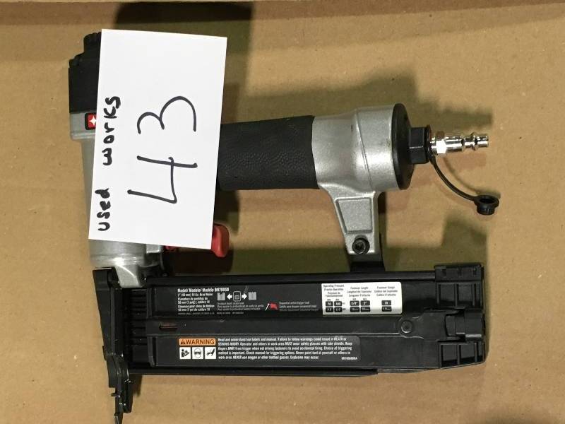 lot 43 image: Porter-Cable BN200SB Sander PRE-OWNED WORKS