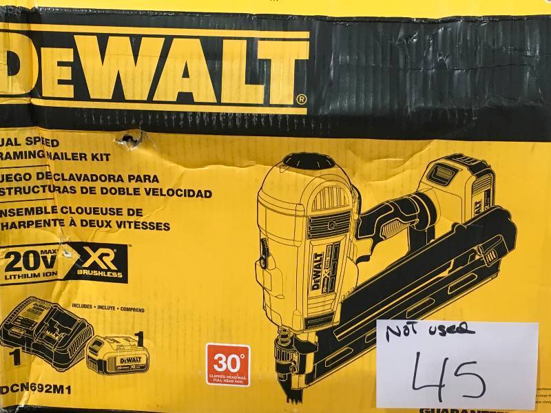 lot 45 image: DEWALT DCN692M1 20V Cordless Nailer Kit in good conditions