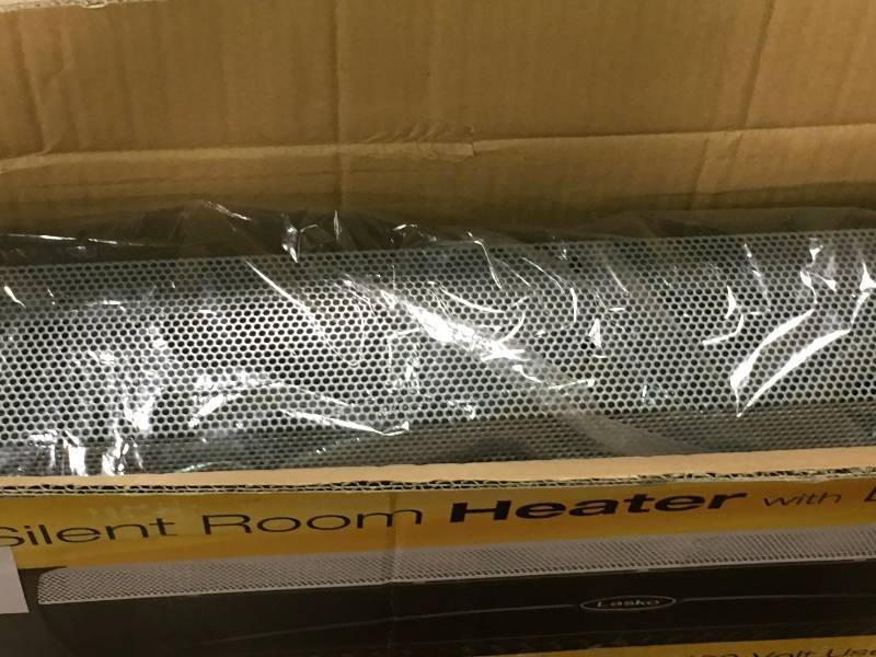 lot 58 image: Digital Low Profile Heater Blk 5624 Lasko Products in good conditions