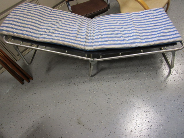 lot 97 image: Vintage Cot & 2 Chairs
