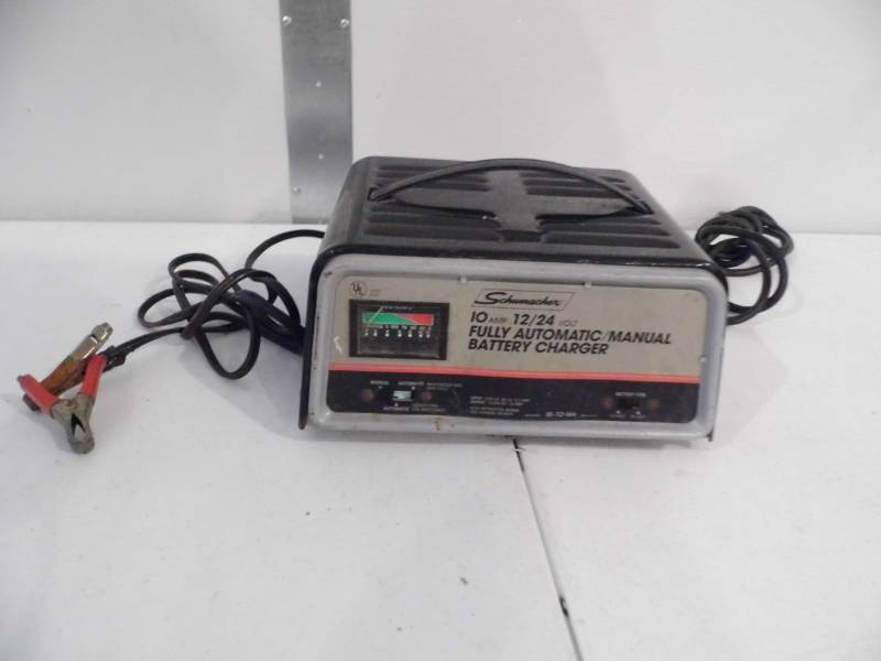 Schumacher Battery Charger