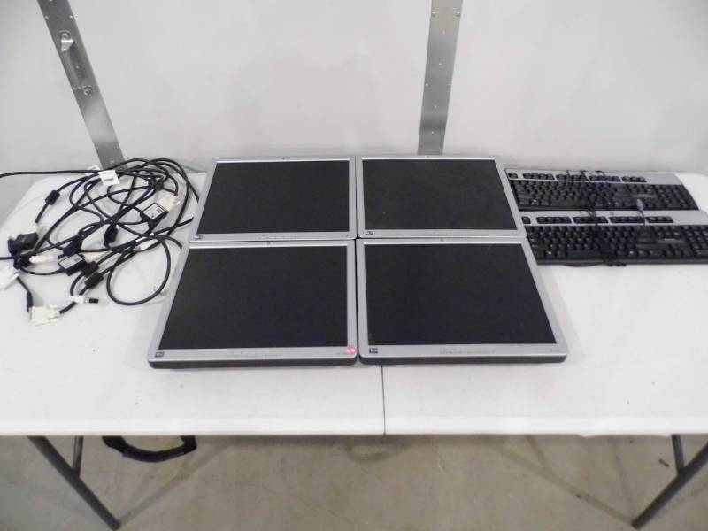 Lot of 14 Monitors