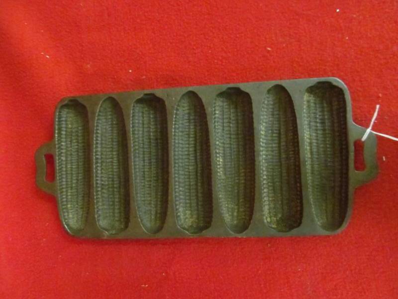 lot 113 image: cast-iron corn  stick mold