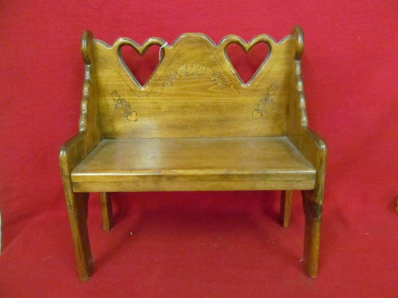 lot 120 image: childs bench