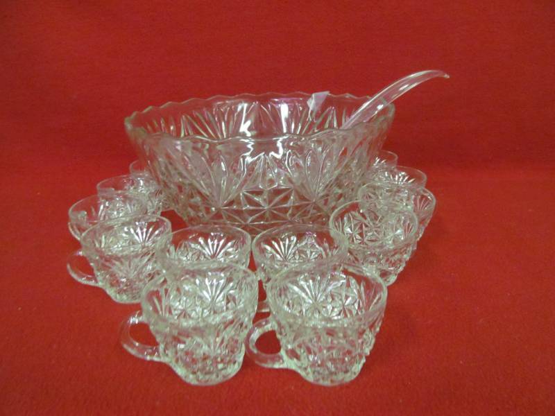lot 137 image: A.H. Arlington punch bowl