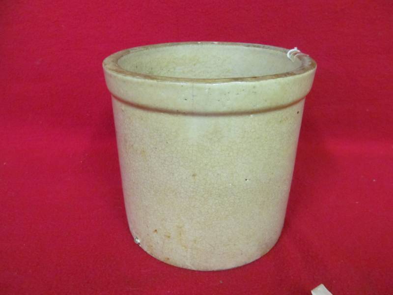 lot 142 image: salt glazed crock