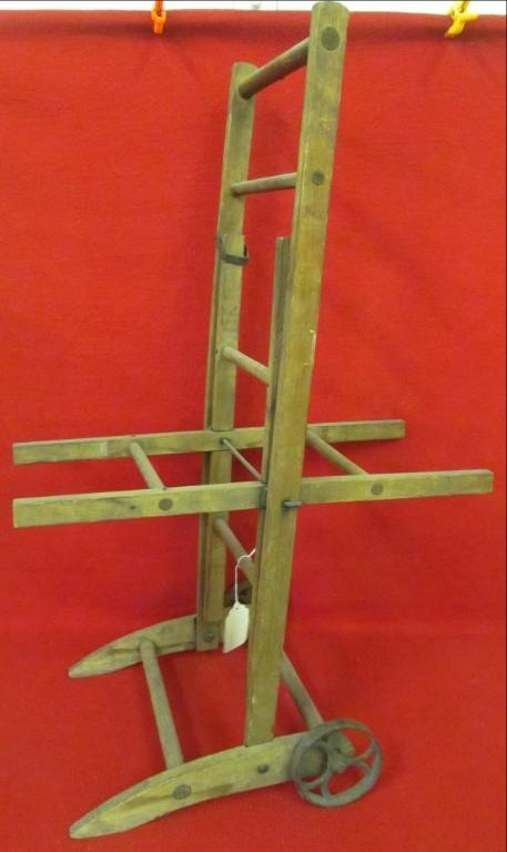 lot 144 image: vintage Yarn winder