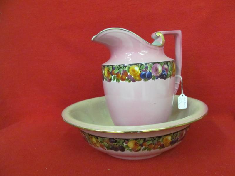 lot 148 image: England wash basin, pitcher