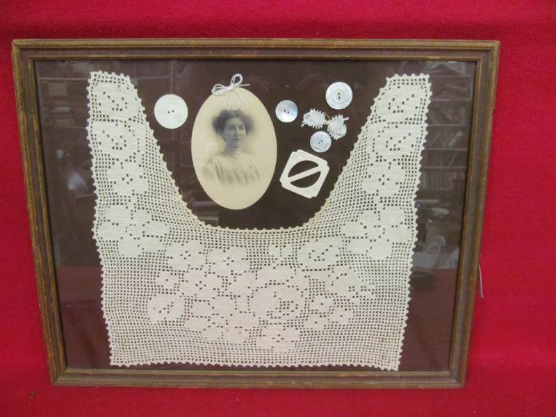 lot 170 image: vintage picture