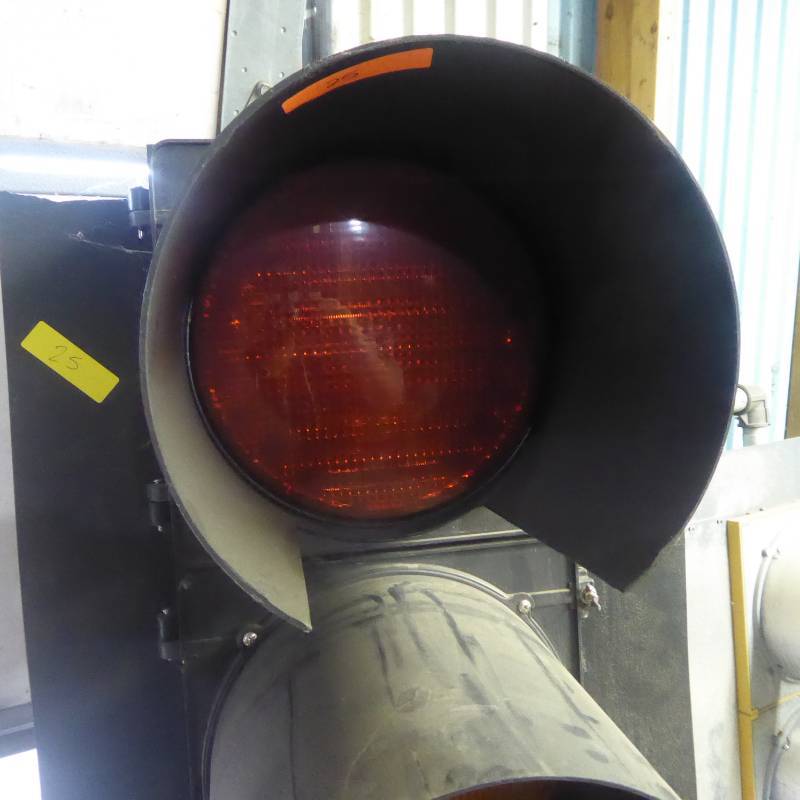lot 25 image: 5 Section Traffic Light
