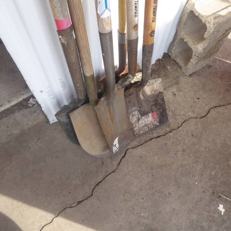 lot 73 image: Lot of Six Shovels