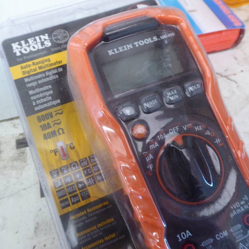 lot 87 image: Brand New Klein Tools MM400 600V Auto-Ranging Digital Multimeter