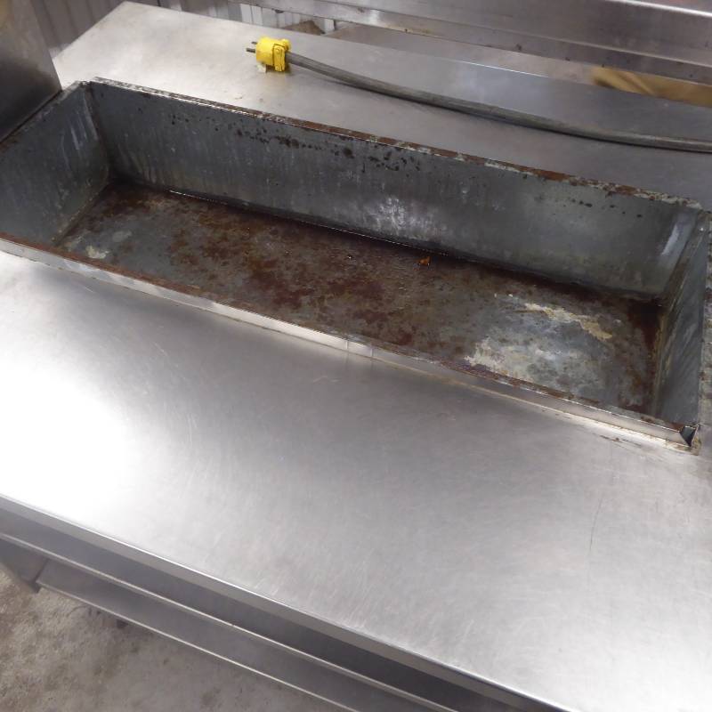 lot 135 image: Stainless Steel Hot Food Server on Wheels