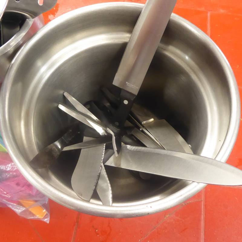 lot 149 image: Cooking Utensil Lot #4