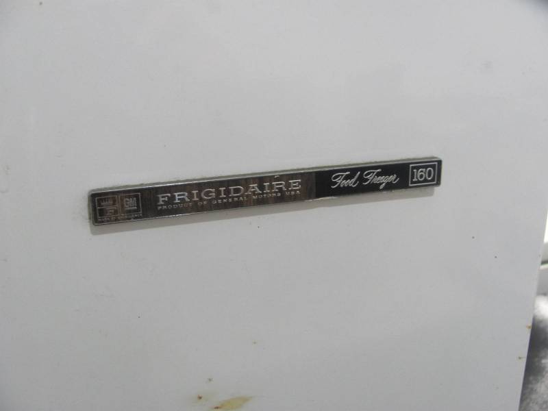 lot 174 image: Frigidaire 160 Upright Freezer
