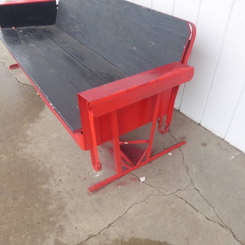 lot 194 image: Steel Framed Wooden Swinging Bench