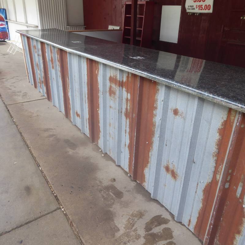 lot 268 image: Complete Bar Countertop
