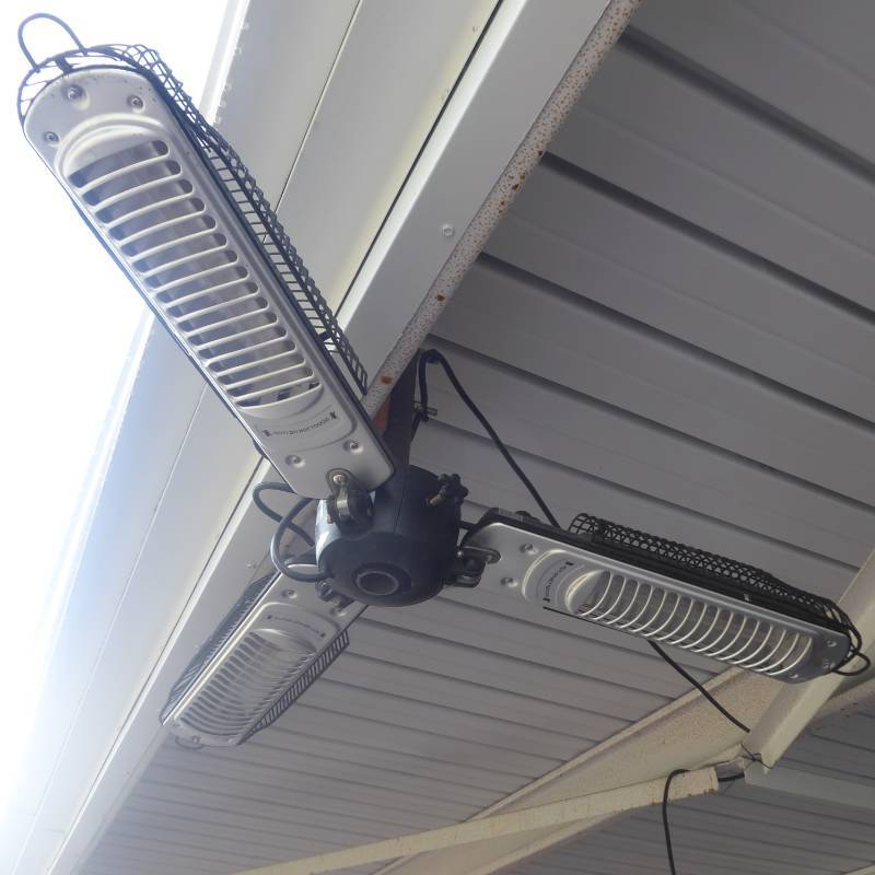 lot 269 image: Hiland Electric Infrared Patio Heater
