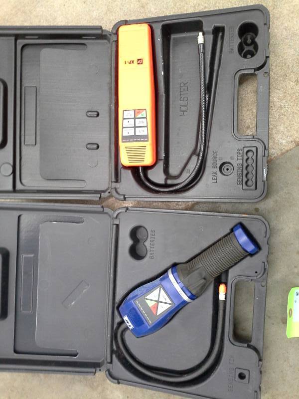 lot 409 image: Lot of Halogen Leak Detectors