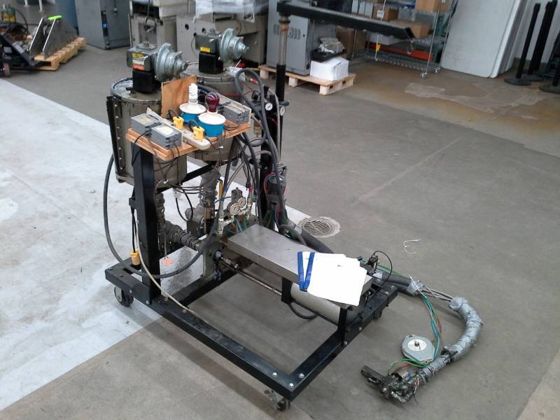 lot 702 image: Epoxy Mixing Machine on Wheels