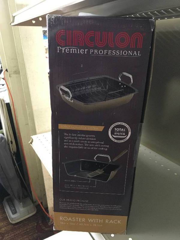 Circulon Bronze Roaster, Retail $29.99