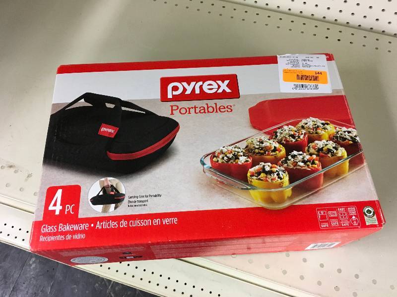 Pyrex Portable 4PC Set, Retail $14.99