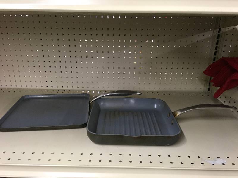 Greenpan 2Pc Hard Anodized Pans, Retail $39.99