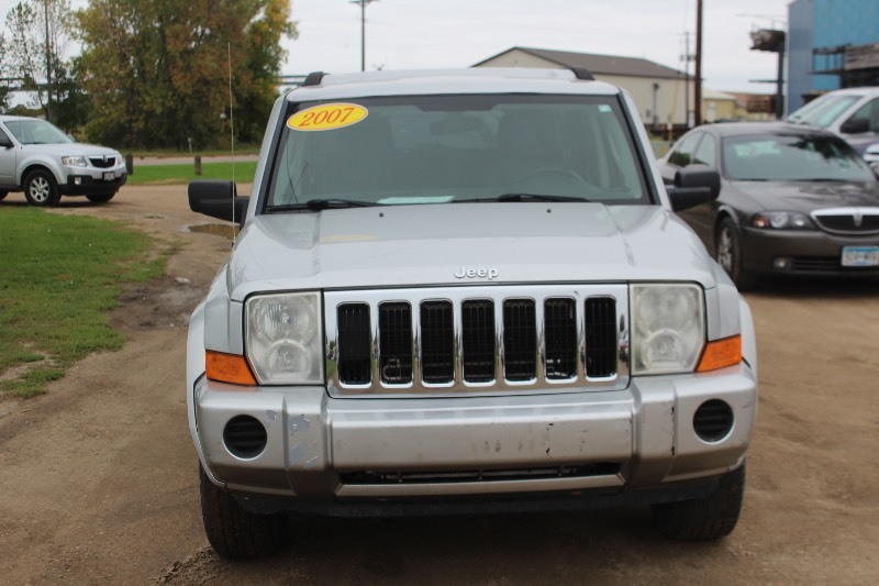 2007 Jeep Commander Sport 4x4