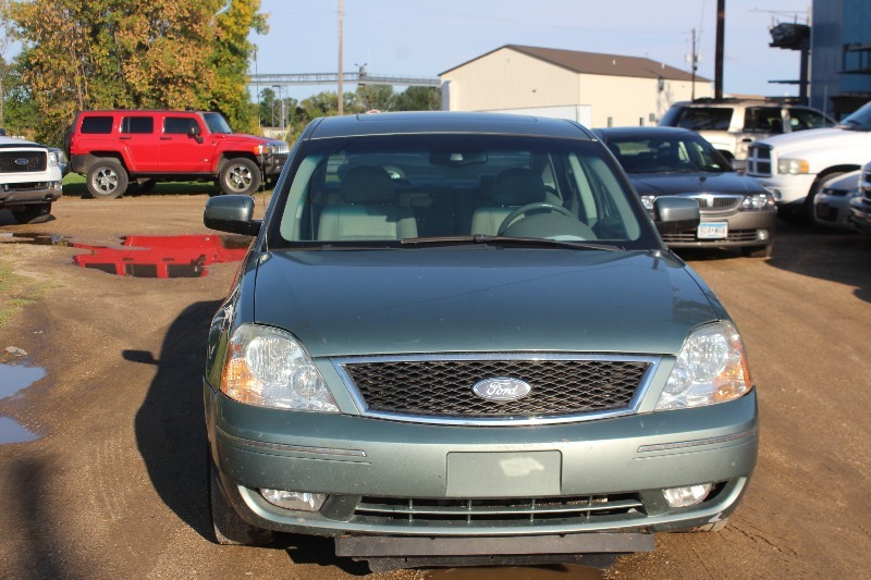 2005 Ford Five Hundred SEL - 79,974 Miles -