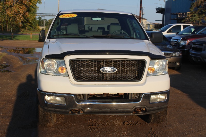 2004 Ford F150 4x4  - 2 Owner -