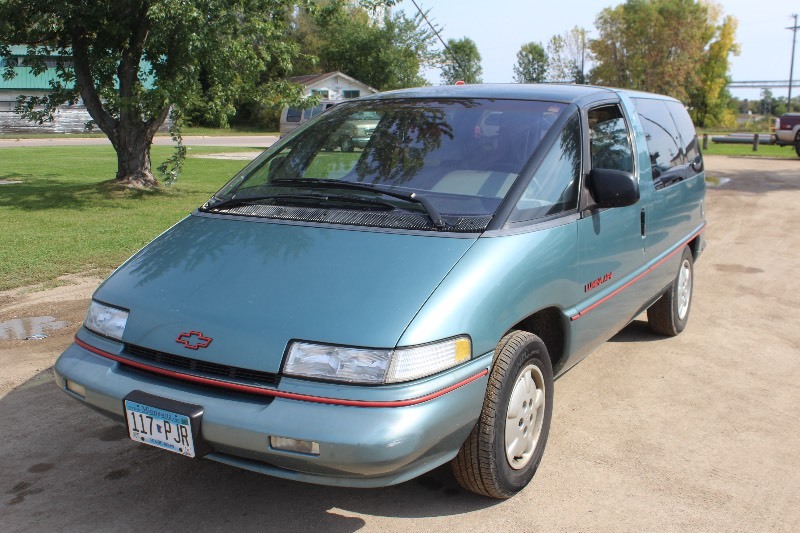 1992 Chevrolet Lumina APV | #634 MN 