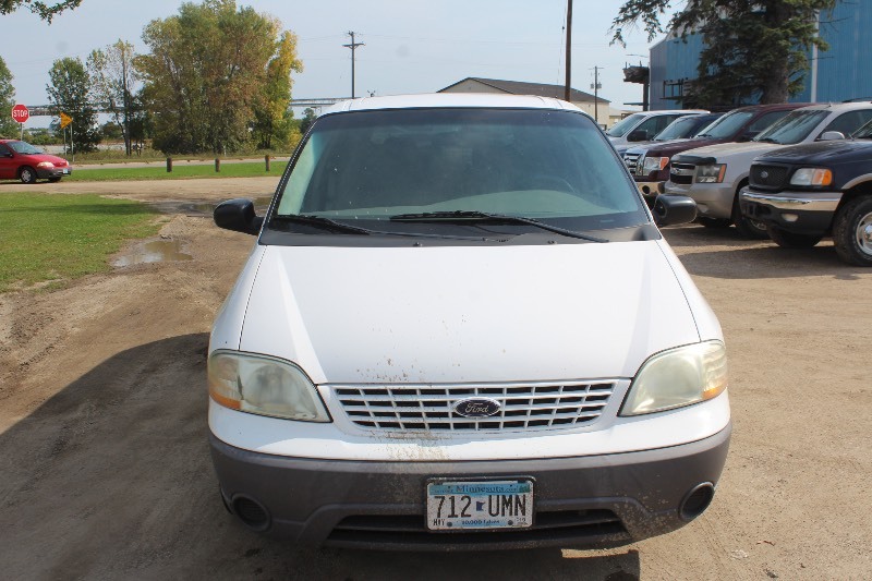 2002 Ford Windstar Vans LX