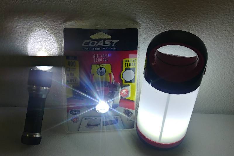 lot 24 image: Coast Headlamp, Husky indestructible Flashlight, Defiant Lamp