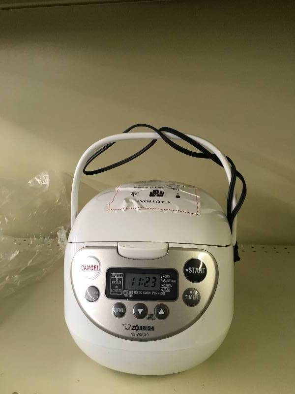 Zojirush Micom 5.5C Rice Cooker, Retail $89.99