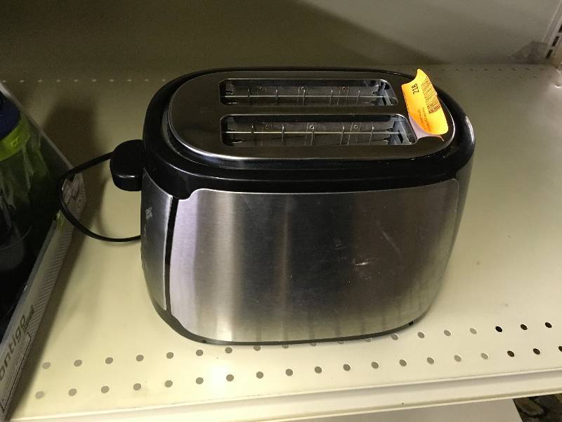 Hamilton Beach 2 Slice Toaster, Retail $19.99