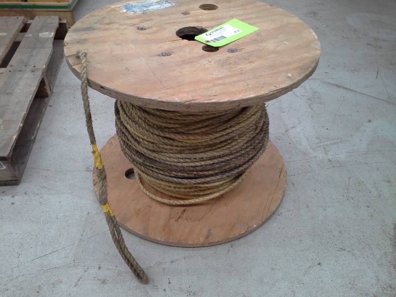 lot 432 image: Large Spool of Rope